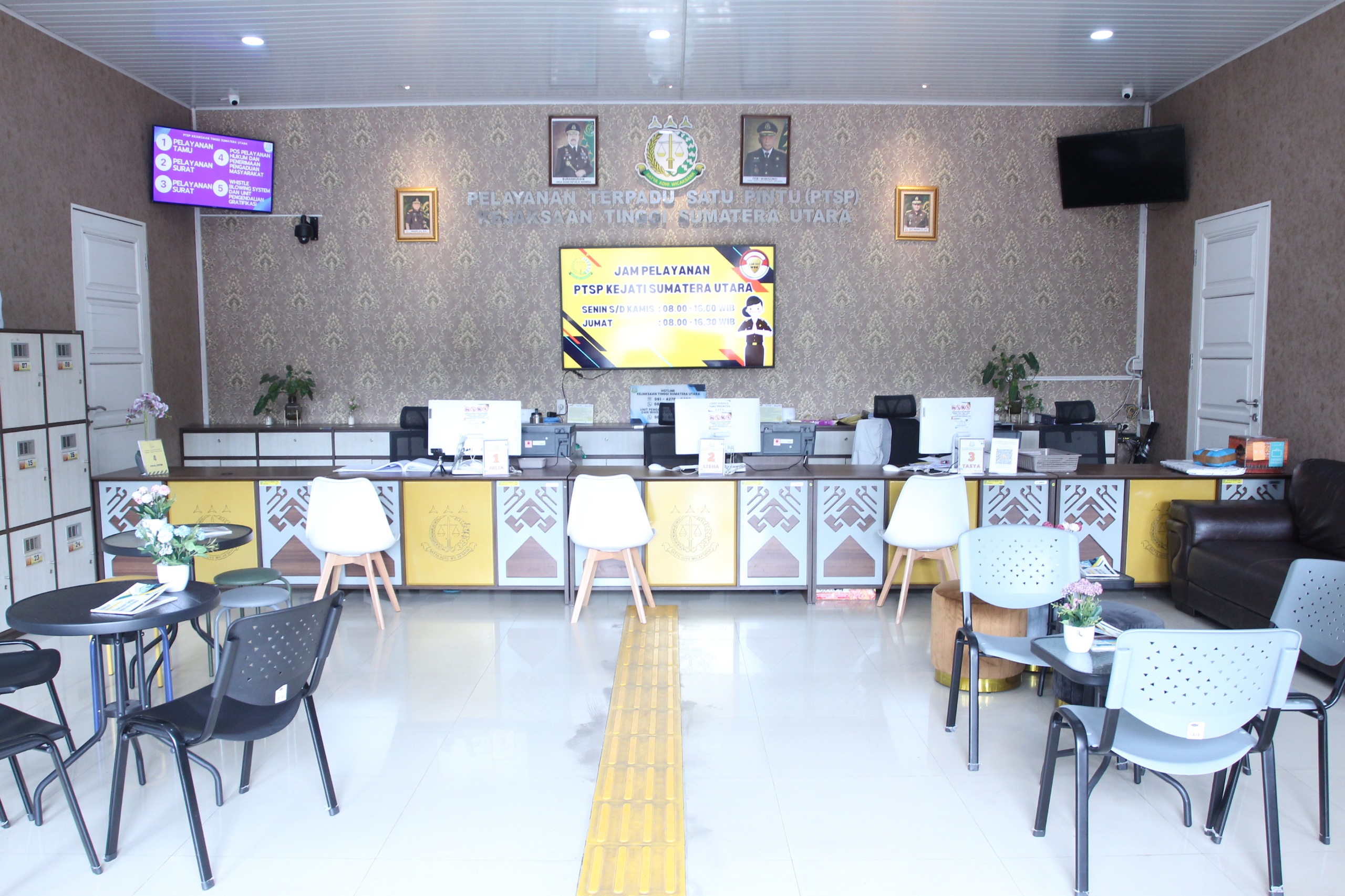 Ruang Tunggu PTSP